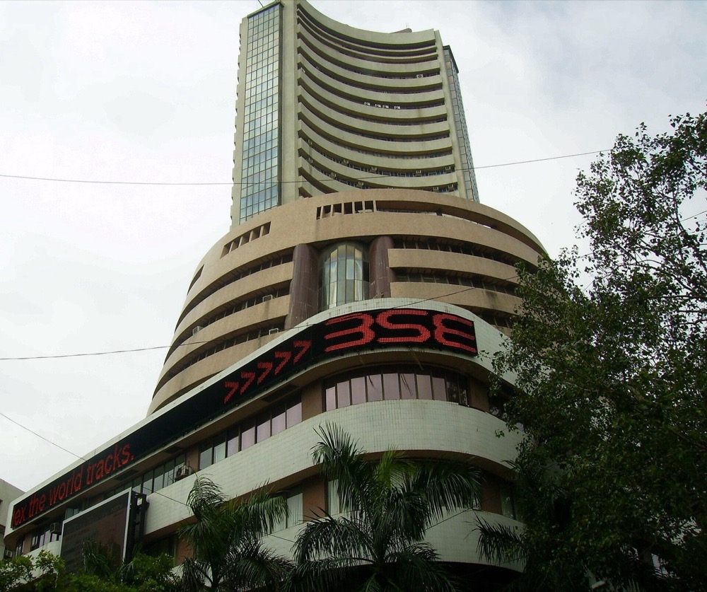 The tall Phiroze Jeejeebhoy Towers of the Bombay Stock Exchange in Mumbai seen from the street